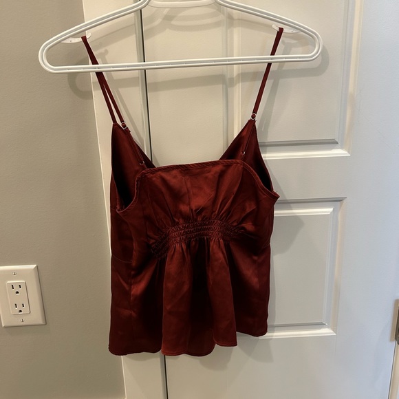 SATIN TANK (abercrombie) - Picture 2 of 3